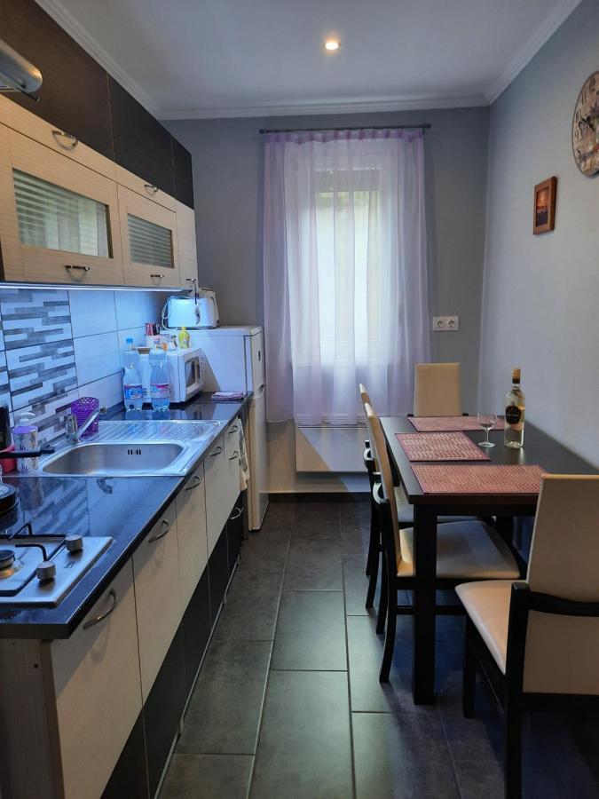 Kodaly Apartman Eger Eksteriør bilde